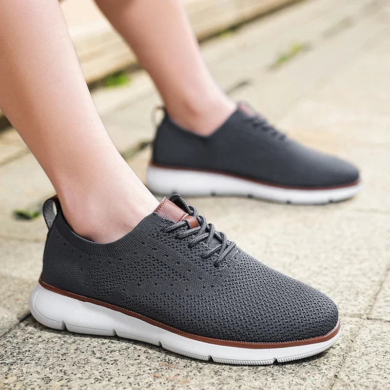 Men’s Ultra Comfortable Casual Sneakers – All-Day and Multi-Day Wear