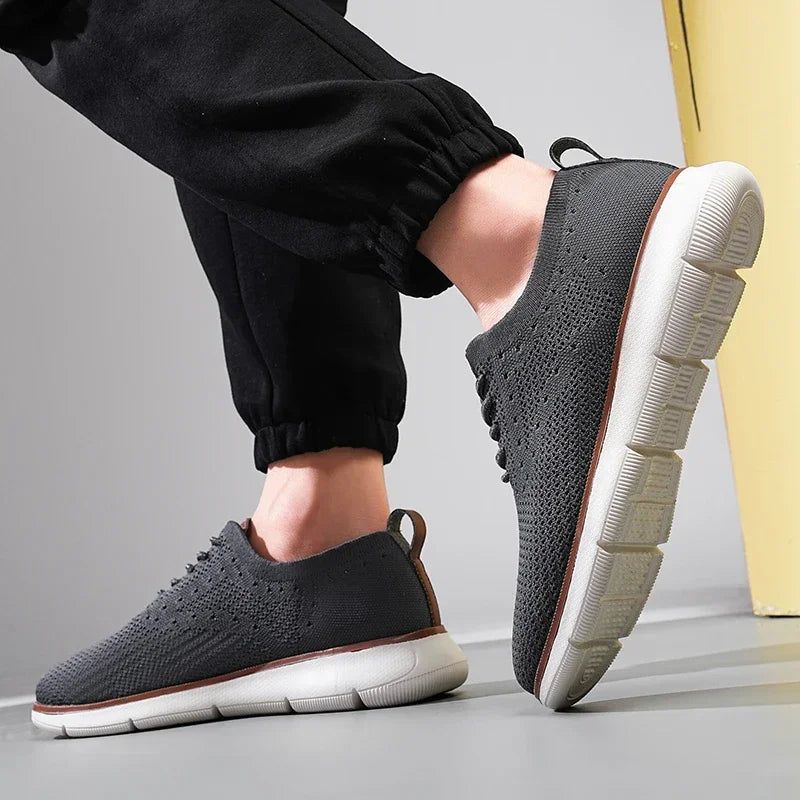 Men’s Ultra Comfortable Casual Sneakers – All-Day and Multi-Day Wear