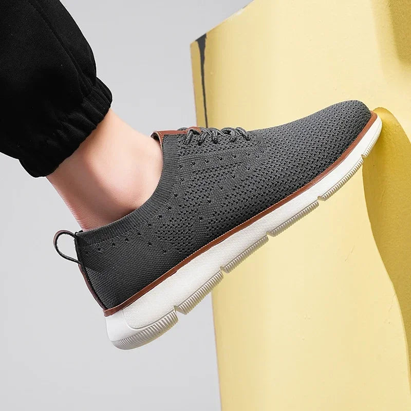 Men’s Ultra Comfortable Casual Sneakers – All-Day and Multi-Day Wear